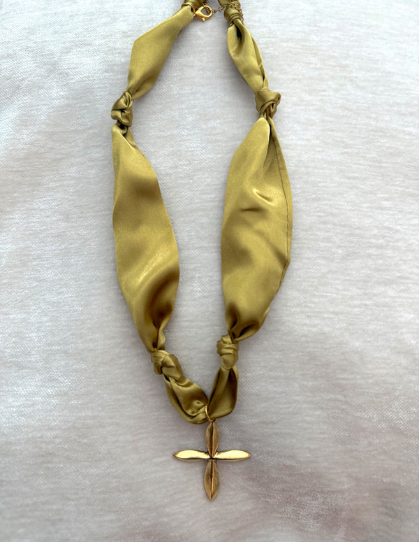 Glory Scarf Necklace